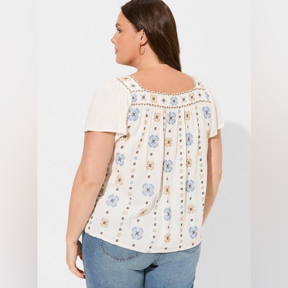 Torrid Linen Blend Embroidered Square Neck Flutter Short Sleeve Top Size 1 - Picture 3 of 11